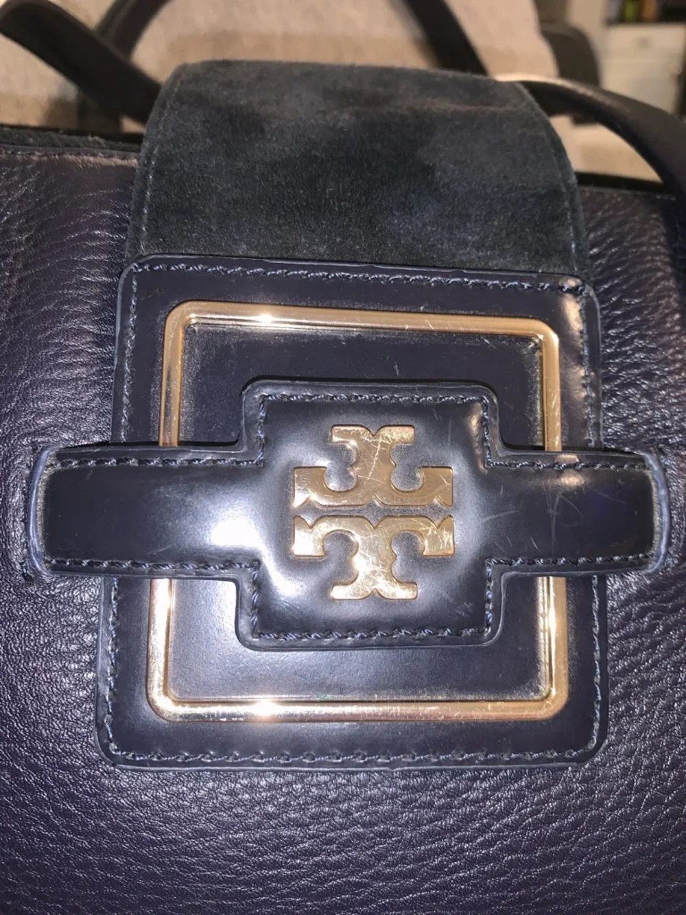 Tory Burch Black & Navy Blue Leather & Suede Top-Handle Shoulder Bag w/Gold Logo - Picture 3 of 12